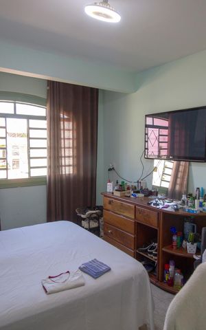 Casa de condomínio à venda com 312m², 4 quartos e 4 vagasQuarto