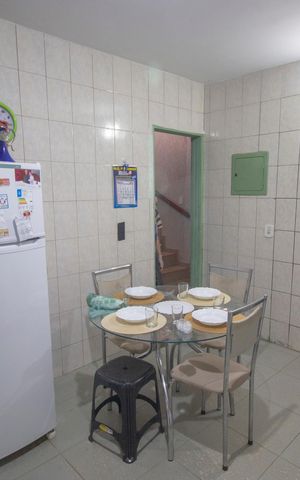 Casa de condomínio à venda com 312m², 4 quartos e 4 vagasCozinha