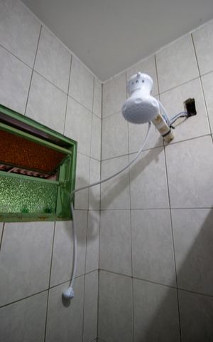 Casa de condomínio à venda com 312m², 4 quartos e 4 vagasBanheiro