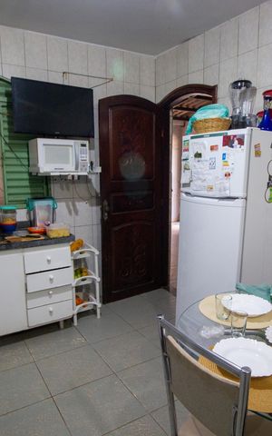 Casa de condomínio à venda com 312m², 4 quartos e 4 vagasCozinha
