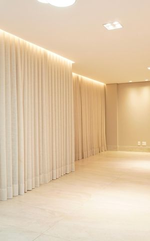 Apartamento para alugar com 141m², 2 quartos e 4 vagas Apartamento para alugar com 141m², 2 quartos e 4 vagasSala