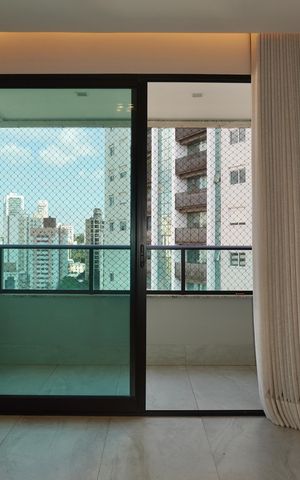 Apartamento para alugar com 141m², 2 quartos e 4 vagas Apartamento para alugar com 141m², 2 quartos e 4 vagasSala - Varanda
