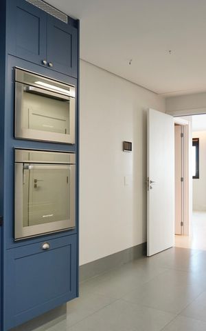 Apartamento para alugar com 141m², 2 quartos e 4 vagas Apartamento para alugar com 141m², 2 quartos e 4 vagasCozinha