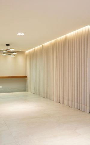 Apartamento para alugar com 141m², 2 quartos e 4 vagas Apartamento para alugar com 141m², 2 quartos e 4 vagasSala