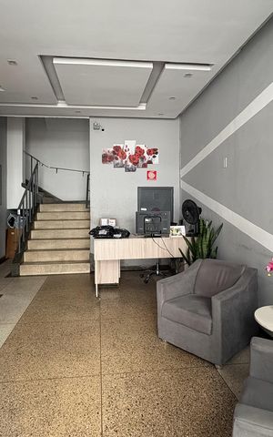 Apartamento à venda com 64m², 1 quarto e sem vaga Apartamento à venda com 64m², 1 quarto e sem vagaHall social