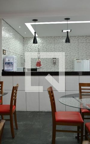 Apartamento à venda com 60m², 2 quartos e 1 vaga Apartamento à venda com 60m², 2 quartos e 1 vagaÁrea comum - Salão de festas