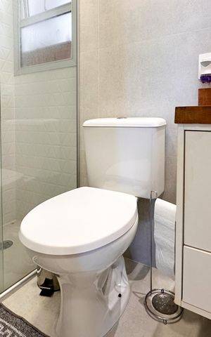 Apartamento à venda com 60m², 2 quartos e 1 vaga Apartamento à venda com 60m², 2 quartos e 1 vagaBanheiro Social