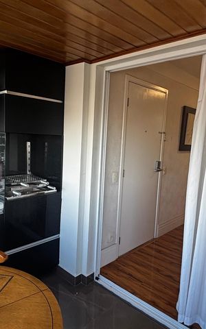 Apartamento à venda com 114m², 3 quartos e 2 vagasVaranda Sala