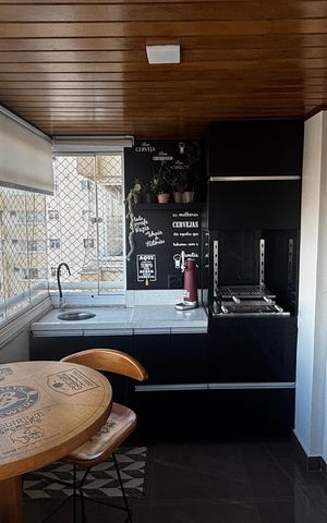 Apartamento à venda com 114m², 3 quartos e 2 vagasVaranda Sala