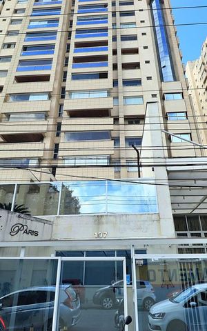 Apartamento à venda com 114m², 3 quartos e 2 vagasFachada