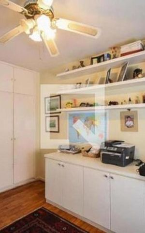 Apartamento à venda com 340m², 4 quartos e 4 vagas Apartamento à venda com 340m², 4 quartos e 4 vagasQuarto