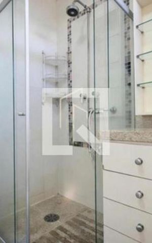 Apartamento à venda com 340m², 4 quartos e 4 vagas Apartamento à venda com 340m², 4 quartos e 4 vagasBanheiro