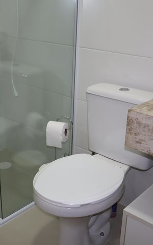 Casa à venda com 63m², 2 quartos e 1 vagaBanheiro suíte 1