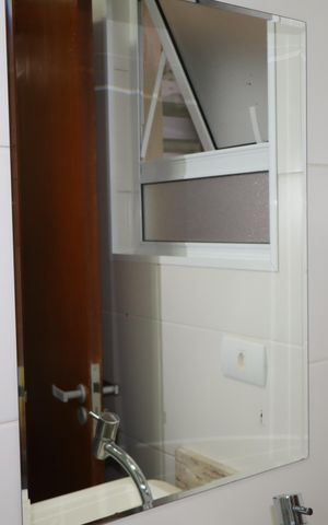 Casa à venda com 63m², 2 quartos e 1 vagaBanheiro suíte 1
