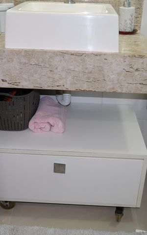 Casa à venda com 63m², 2 quartos e 1 vagaBanheiro suíte 2