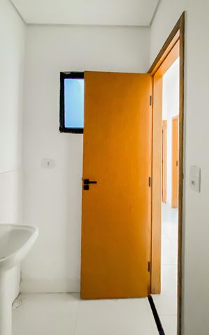 Apartamento para alugar com 48m², 2 quartos e sem vaga Apartamento para alugar com 48m², 2 quartos e sem vagaBanheiro