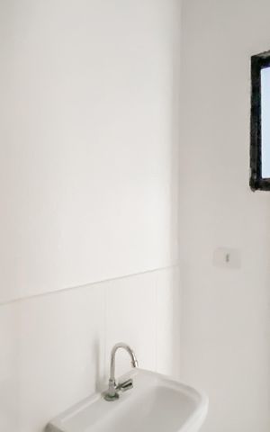 Apartamento para alugar com 48m², 2 quartos e sem vaga Apartamento para alugar com 48m², 2 quartos e sem vagaBanheiro