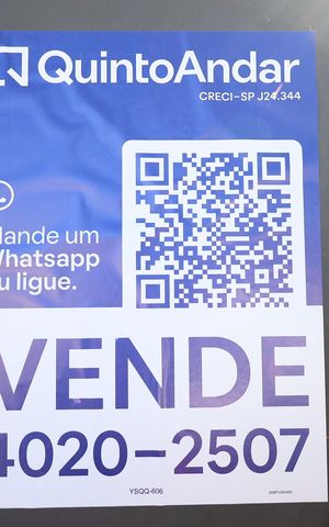 Casa à venda com 138m², 2 quartos e 2 vagasPlaca
