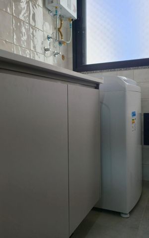 Apartamento à venda com 86m², 3 quartos e 2 vagas Apartamento à venda com 86m², 3 quartos e 2 vagasÁrea de Serviço