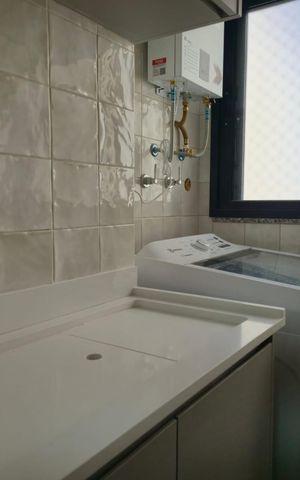 Apartamento à venda com 86m², 3 quartos e 2 vagas Apartamento à venda com 86m², 3 quartos e 2 vagasÁrea de Serviço