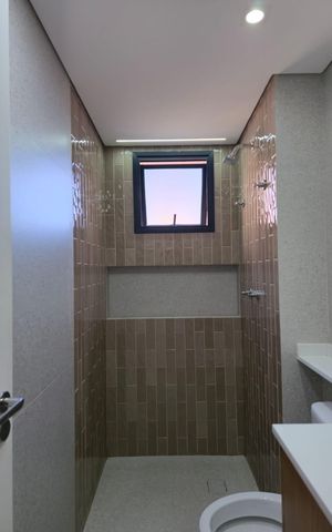 Apartamento à venda com 86m², 3 quartos e 2 vagas Apartamento à venda com 86m², 3 quartos e 2 vagasBanheiro da Suíte