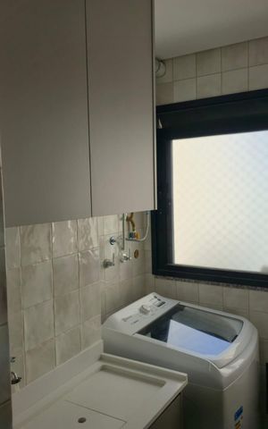 Apartamento à venda com 86m², 3 quartos e 2 vagas Apartamento à venda com 86m², 3 quartos e 2 vagasÁrea de Serviço