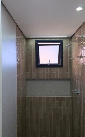 Apartamento à venda com 86m², 3 quartos e 2 vagas Apartamento à venda com 86m², 3 quartos e 2 vagasBanheiro da Suíte