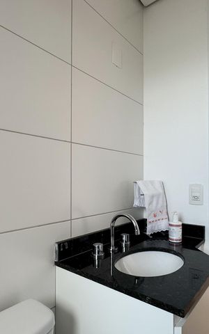 Apartamento à venda com 52m², 2 quartos e 1 vagaBanheiro Social