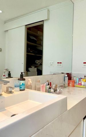 Apartamento à venda com 151m², 2 quartos e 3 vagas Apartamento à venda com 151m², 2 quartos e 3 vagasBanheiro da Suíte