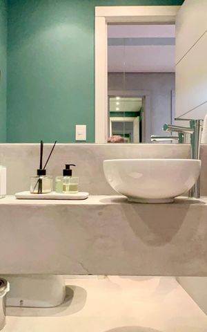 Apartamento à venda com 151m², 2 quartos e 3 vagas Apartamento à venda com 151m², 2 quartos e 3 vagasLavabo