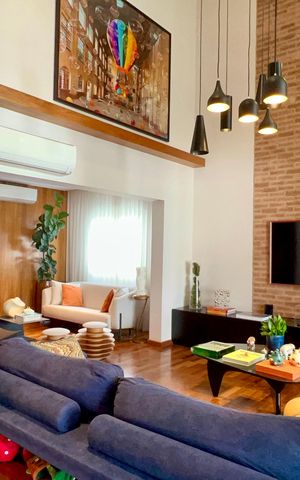 Apartamento à venda com 151m², 2 quartos e 3 vagas Apartamento à venda com 151m², 2 quartos e 3 vagasSala
