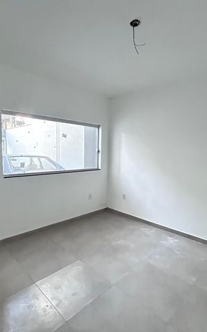 Casa à venda com 150m², 3 quartos e 2 vagas
