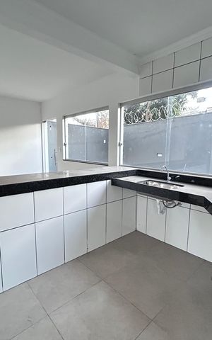 Casa à venda com 150m², 3 quartos e 2 vagas