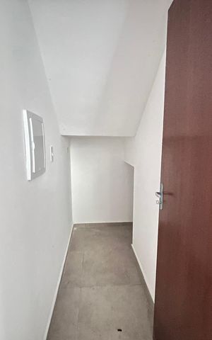 Casa à venda com 150m², 3 quartos e 2 vagas