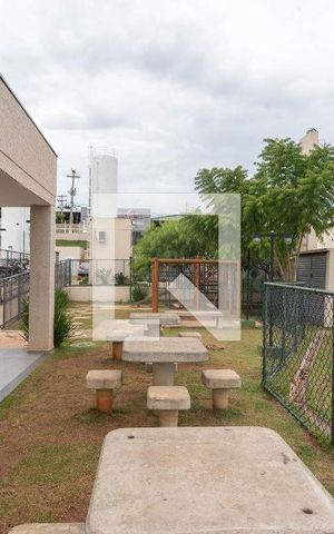 Apartamento à venda com 40m², 2 quartos e 1 vaga Apartamento à venda com 40m², 2 quartos e 1 vagaÁrea comum - Churrasqueira