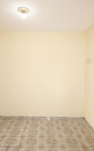 Casa para alugar com 40m², 1 quarto e sem vagaSala/Quarto