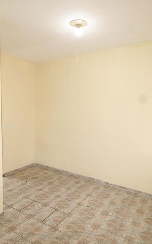 Casa para alugar com 40m², 1 quarto e sem vagaSala/Quarto