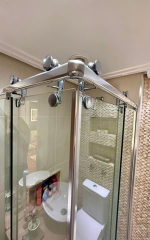Apartamento à venda com 57m², 2 quartos e 1 vaga Apartamento à venda com 57m², 2 quartos e 1 vagaBanheiro social