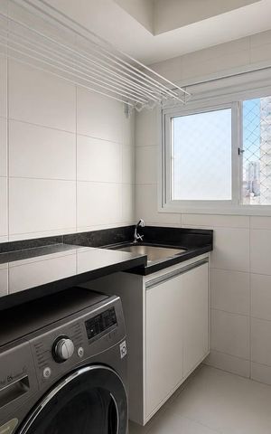 Apartamento à venda com 57m², 2 quartos e 1 vaga Apartamento à venda com 57m², 2 quartos e 1 vagaÁrea de serviço