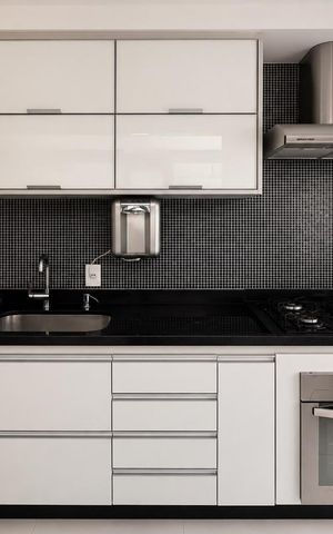 Apartamento à venda com 57m², 2 quartos e 1 vaga Apartamento à venda com 57m², 2 quartos e 1 vagaCozinha