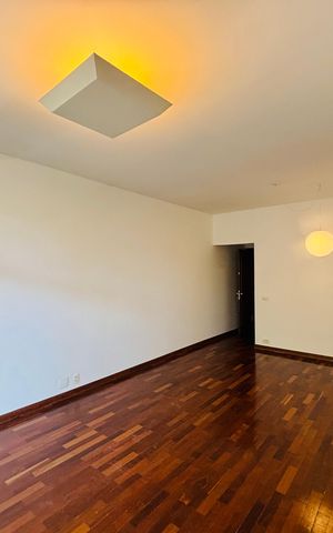 Apartamento para alugar com 135m², 3 quartos e 2 vagas