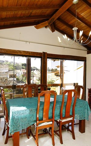 Casa à venda com 400m², 6 quartos e 4 vagasSala de Jantar