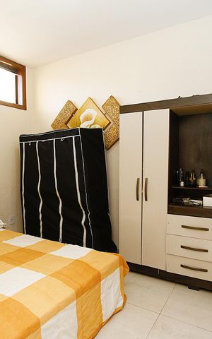 Casa à venda com 400m², 6 quartos e 4 vagasQuarto 1