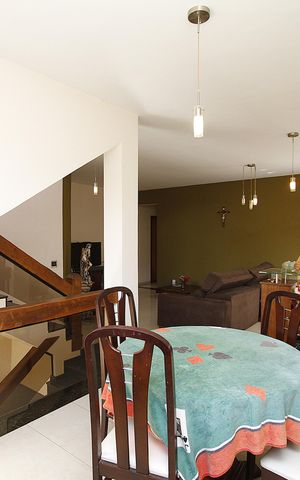 Casa à venda com 400m², 6 quartos e 4 vagasSala