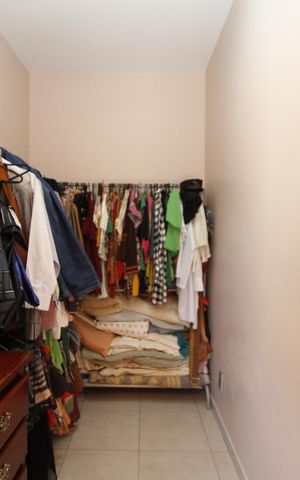 Casa à venda com 400m², 6 quartos e 4 vagasCloset da suíte