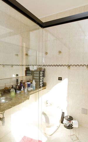Casa à venda com 400m², 6 quartos e 4 vagasBanheiro da Suíte
