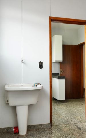Apartamento para alugar com 192m², 3 quartos e 2 vagas Apartamento para alugar com 192m², 3 quartos e 2 vagasÁrea de Serviço