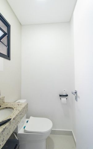 Casa à venda com 166m², 3 quartos e 1 vaga Casa à venda com 166m², 3 quartos e 1 vagaLacabo 2