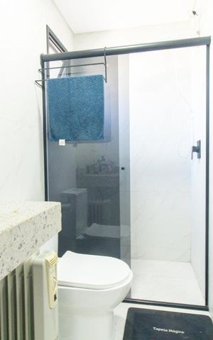 Casa à venda com 166m², 3 quartos e 1 vaga Casa à venda com 166m², 3 quartos e 1 vagaBanheiro da Suíte