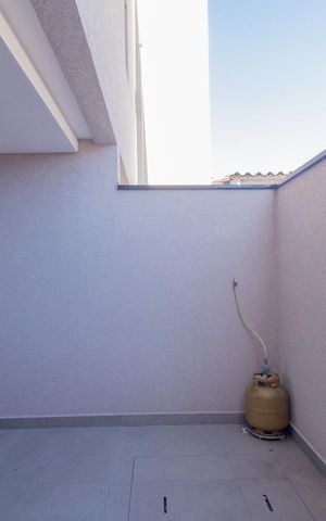 Casa à venda com 166m², 3 quartos e 1 vaga Casa à venda com 166m², 3 quartos e 1 vagaÁrea de Serviço